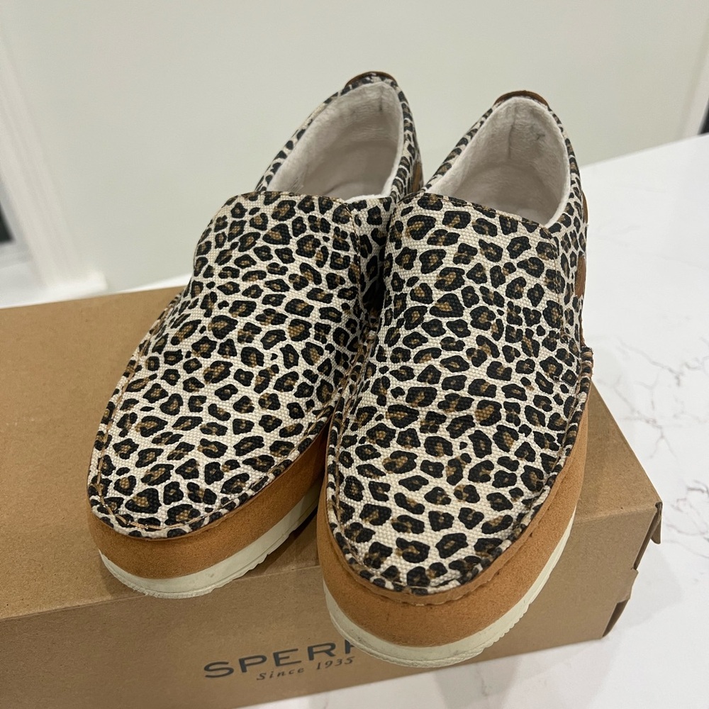 Sperry•slipon•NWT